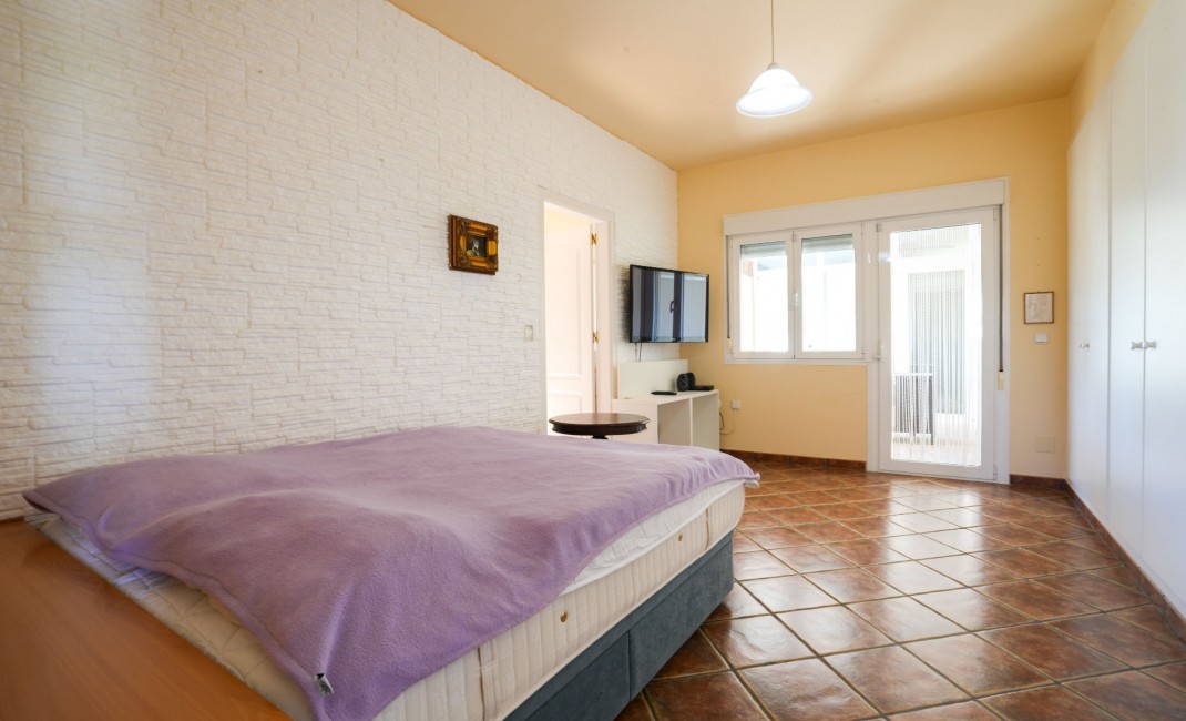 Revente - Chalets Independientes - Alicante - Jacarilla