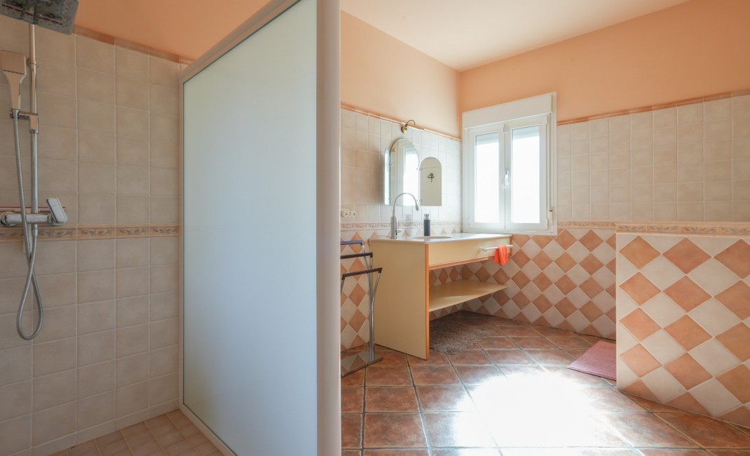 Revente - Chalets Independientes - Alicante - Jacarilla
