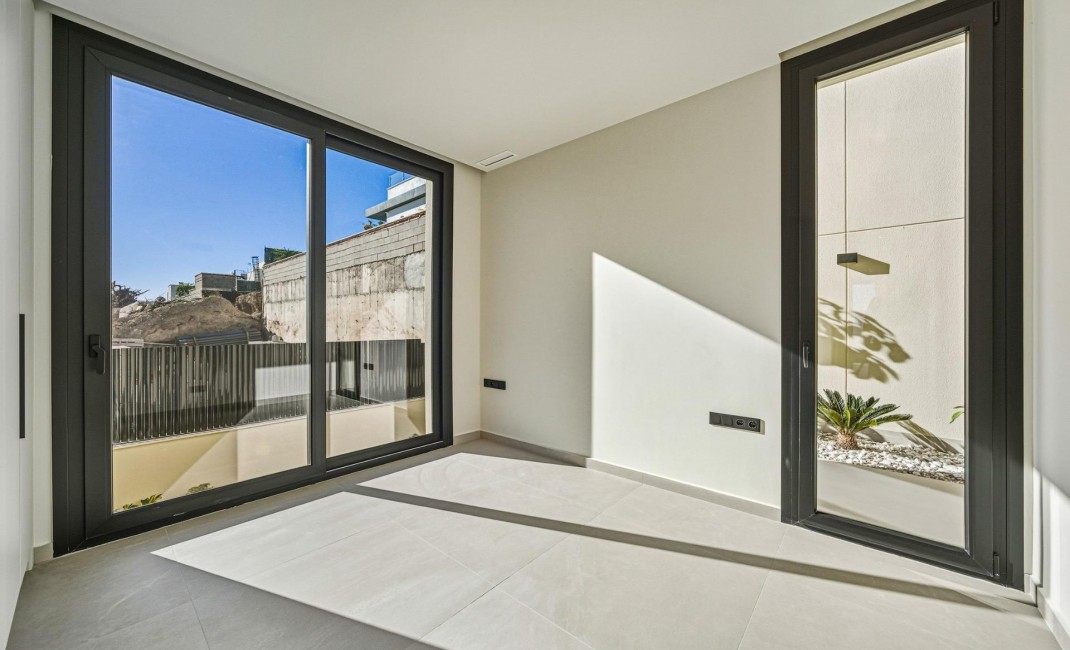 Nouvelle construction - Villa - Polop