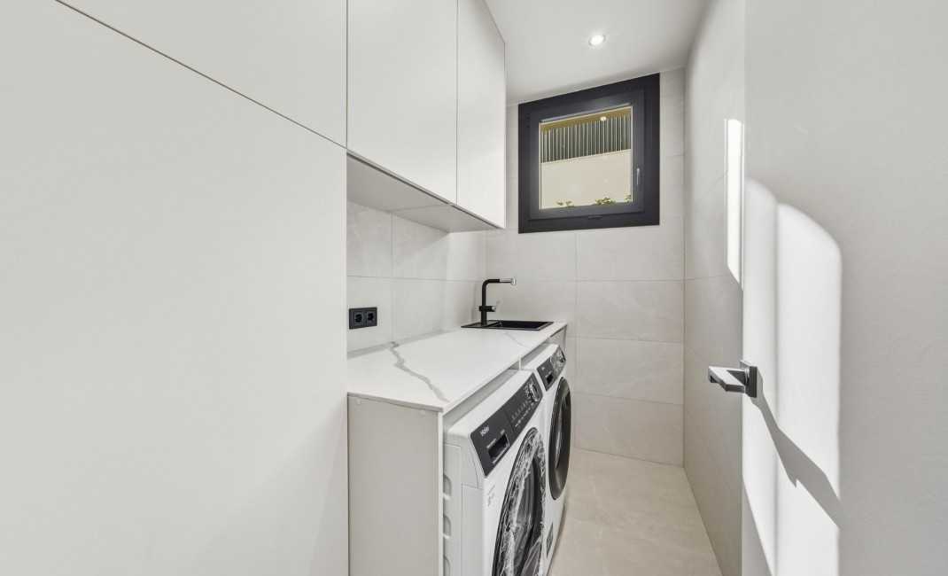 Nouvelle construction - Villa - Polop