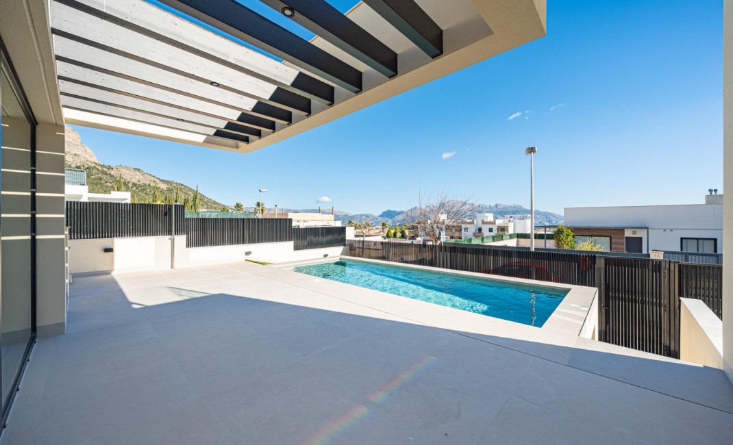 Nouvelle construction - Villa - Polop