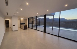 Revente - Villa - Calpe - Empedrola