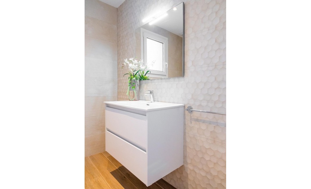 Nouvelle construction - Villa - Polop