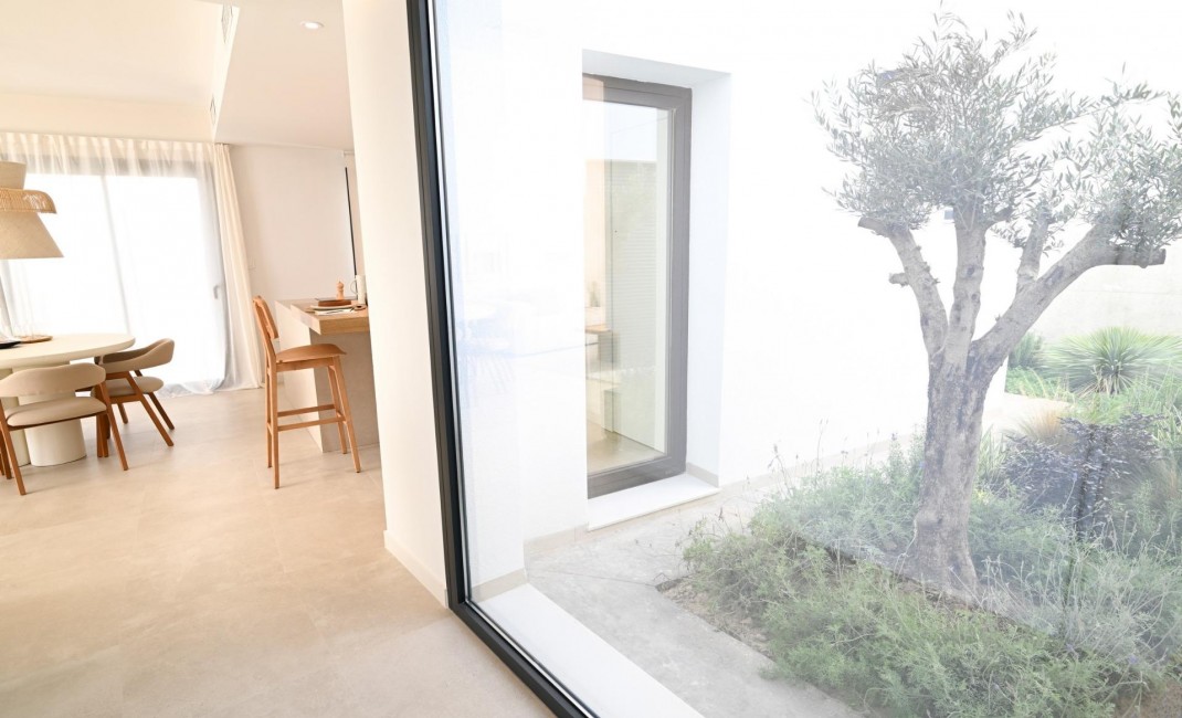 Nouvelle construction - Villa - BAÑOS Y MENDIGO