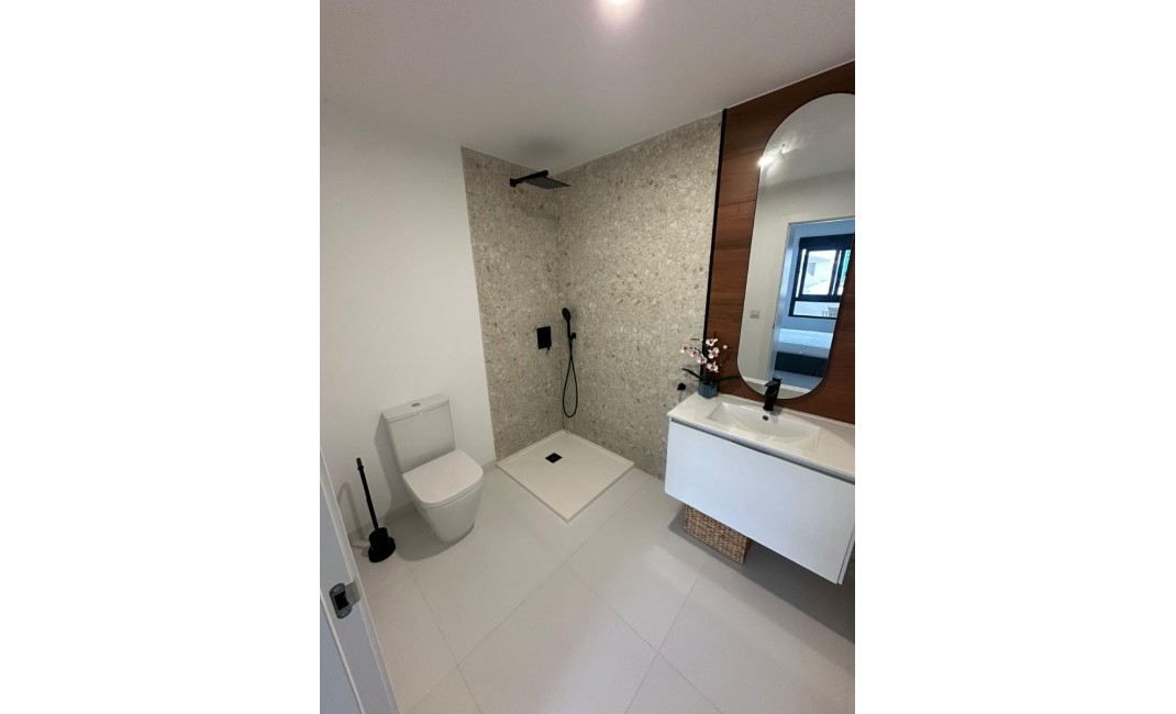 Revente - Apartement - San Miguel - San Miguel Salinas