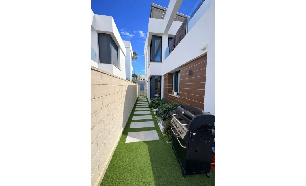Revente - Detached Villa - Benijofar - Costa Blanca