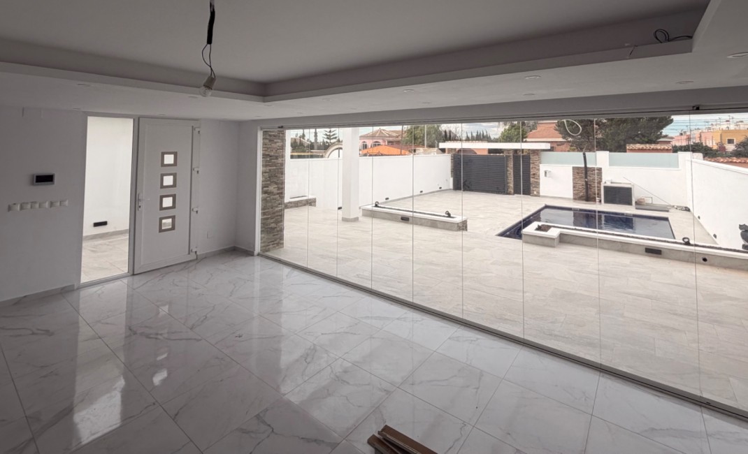 Revente - Detached Villa - Torrevieja - La Siesta