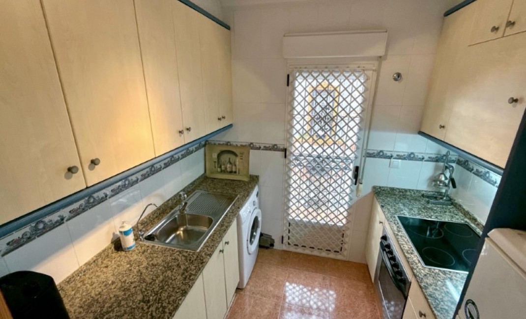 Sale - house - Orihuela - Desamparados - Hurchillo - Torremendo