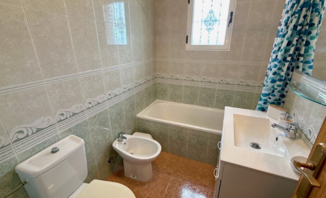 Sale - house - Orihuela - Desamparados - Hurchillo - Torremendo