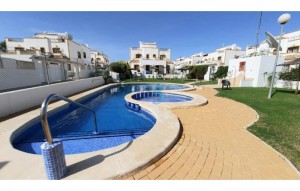 Sale - house - Orihuela - Desamparados - Hurchillo - Torremendo