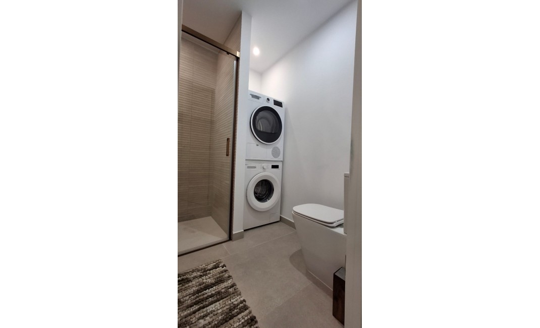 Sale - Apartament / Duplex - Torrevieja - Playa Acequion