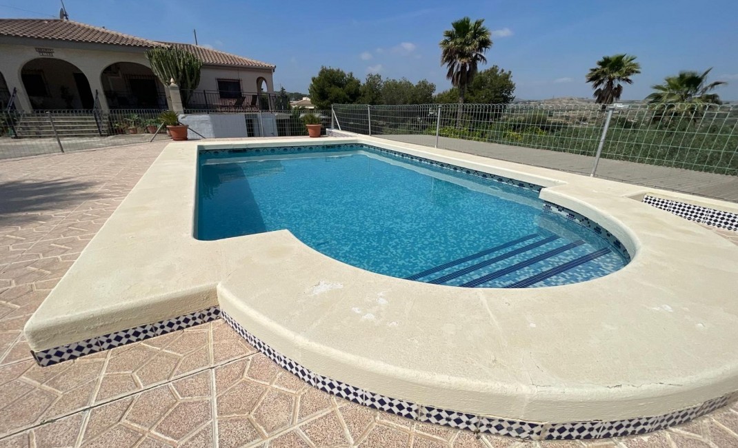 Sale - Detached Villa - El Rebolledo