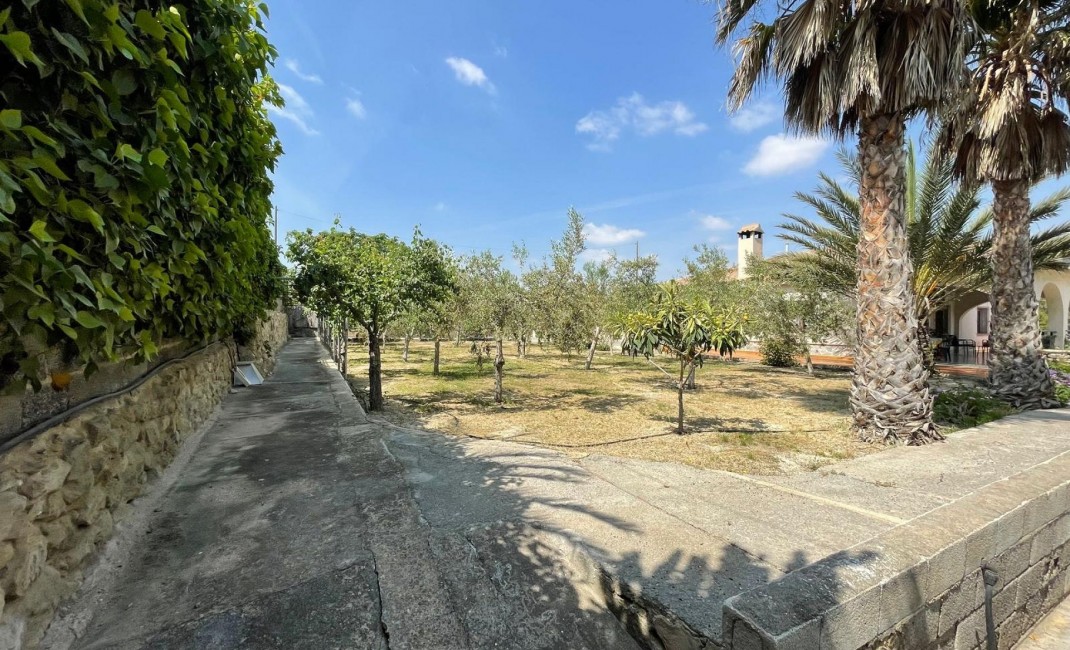 Sale - Detached Villa - El Rebolledo