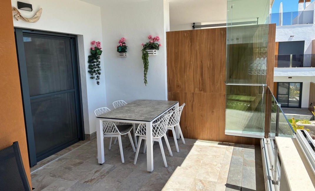 Revente - Apartement - Pilar de La Horadada