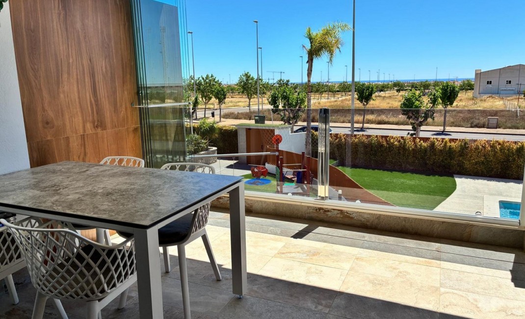 Revente - Apartement - Pilar de La Horadada
