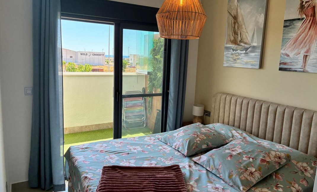 Revente - Apartement - Pilar de La Horadada