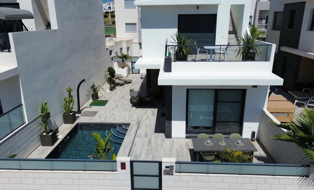 Revente - Detached Villa - Pinoso