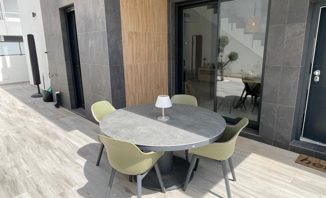 Revente - Detached Villa - Pinoso
