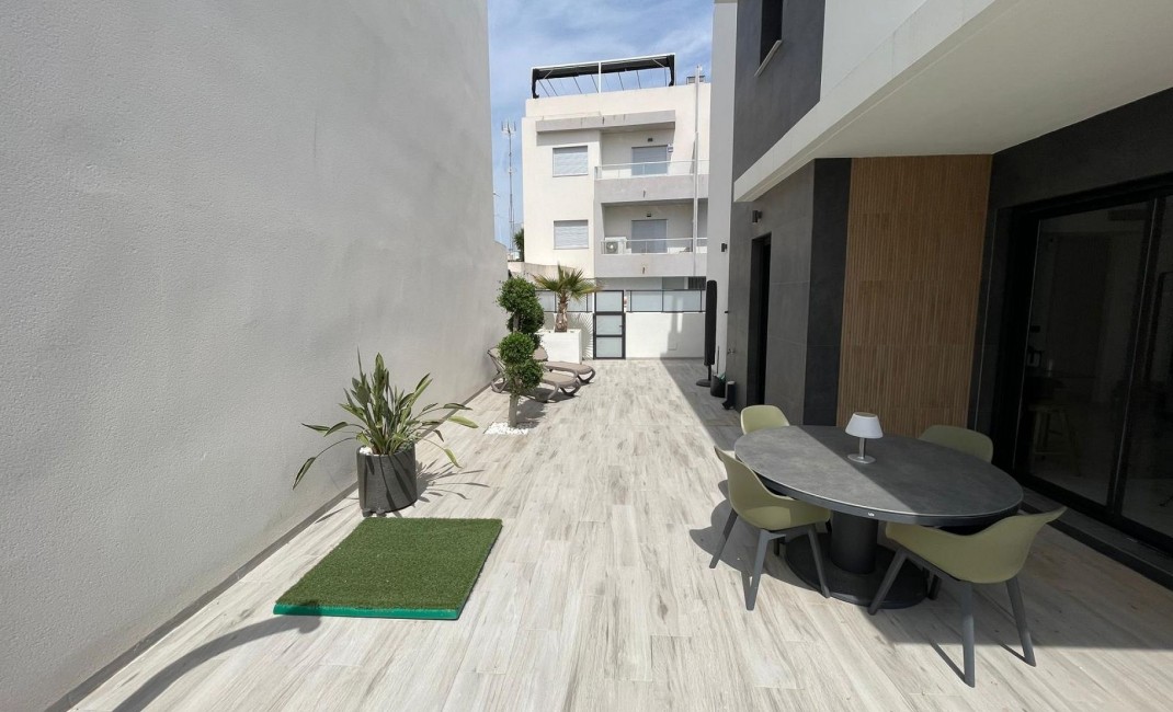 Revente - Detached Villa - Pinoso