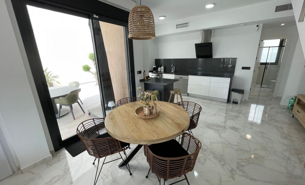 Revente - Detached Villa - Pinoso