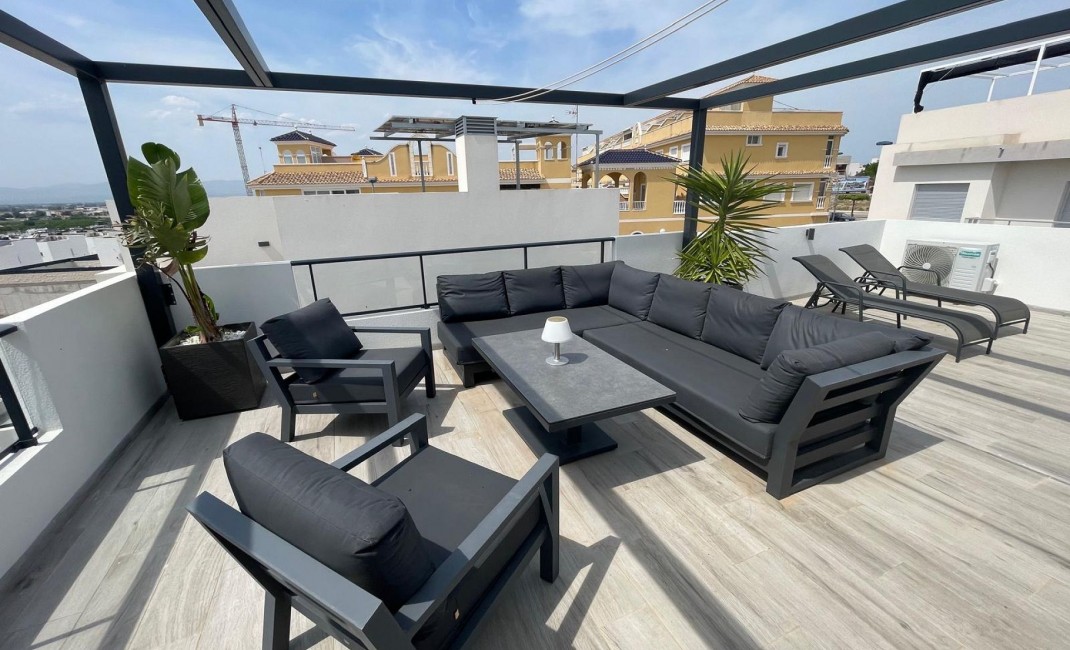 Revente - Detached Villa - Pinoso