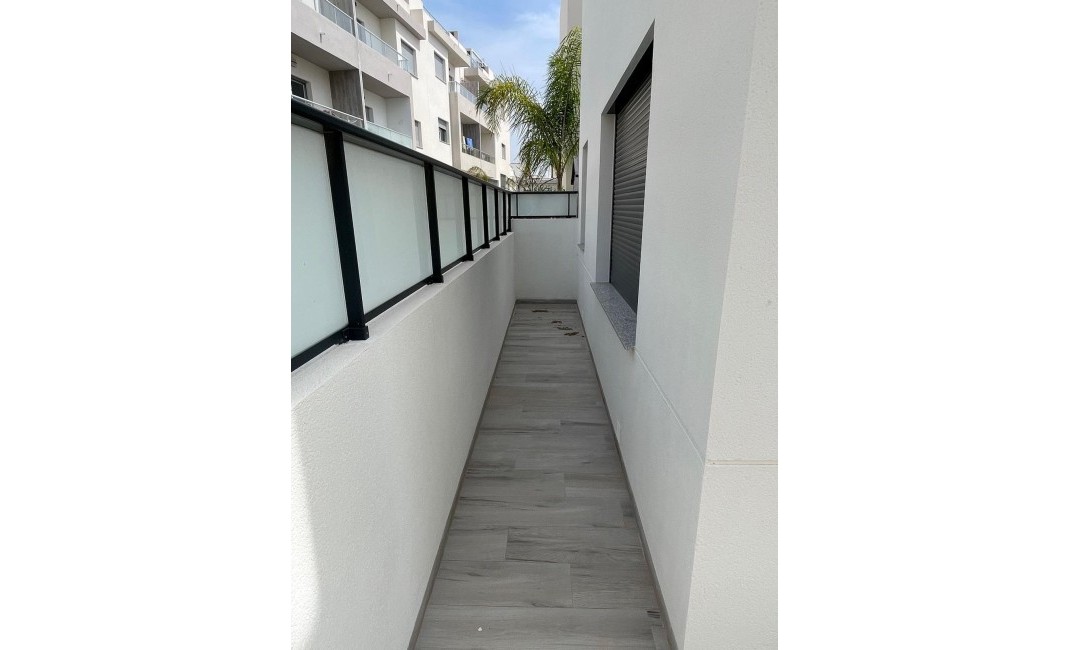 Revente - Detached Villa - Pinoso