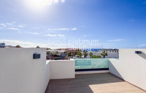 Sale - house - Playa San Juan - Santa Cruz de Tenerife