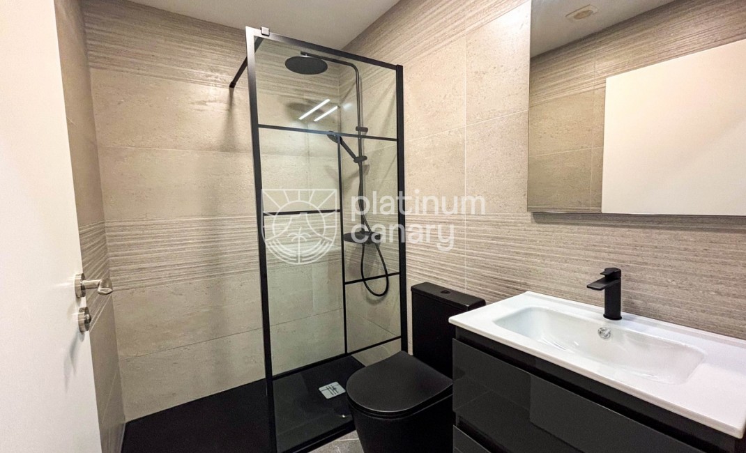 Sale - house - Playa San Juan - Santa Cruz de Tenerife