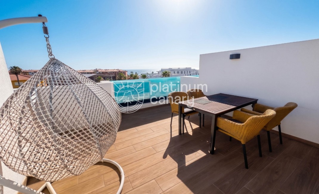 Sale - house - Playa San Juan - Santa Cruz de Tenerife