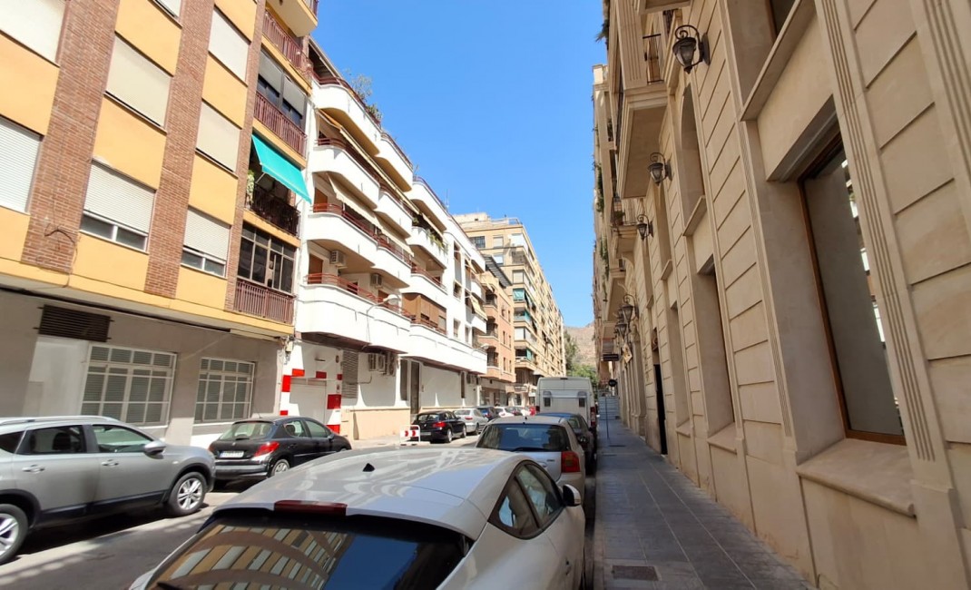 Revente - Apartament / Duplex - Orihuela - Zona Centro