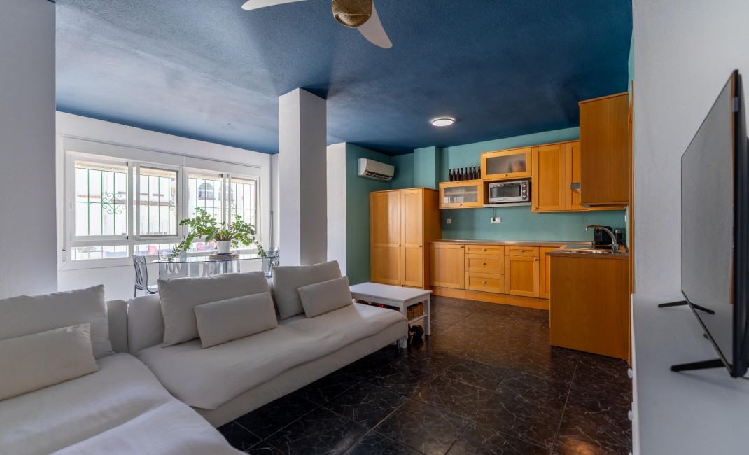 Sale - Apartament / Duplex - Torrevieja