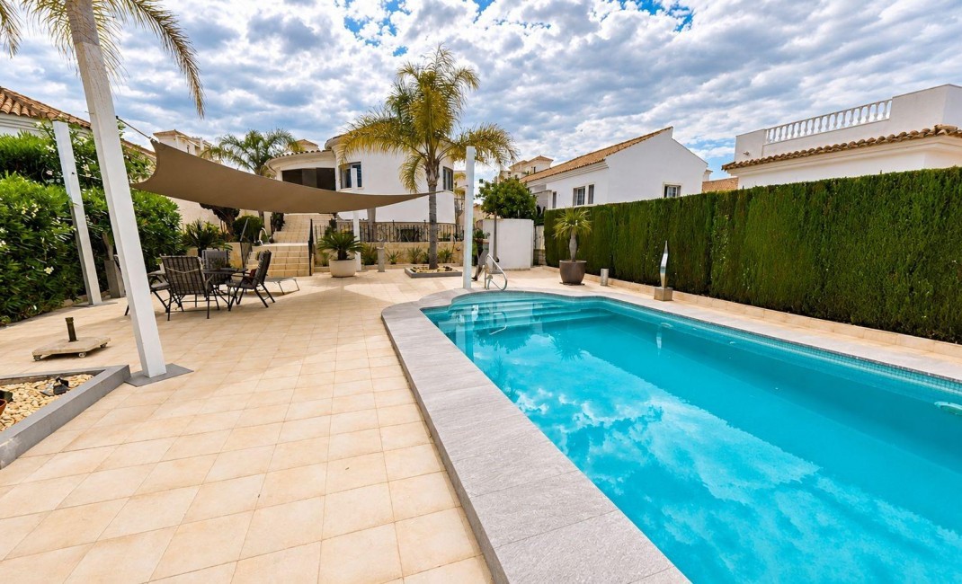 Revente - Villa - San Fulgencio - La Marina