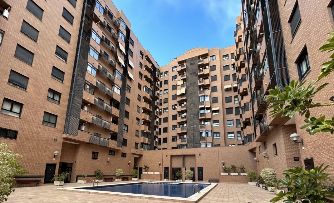 Nouvelle construction - Ground floor apartment - Alicante