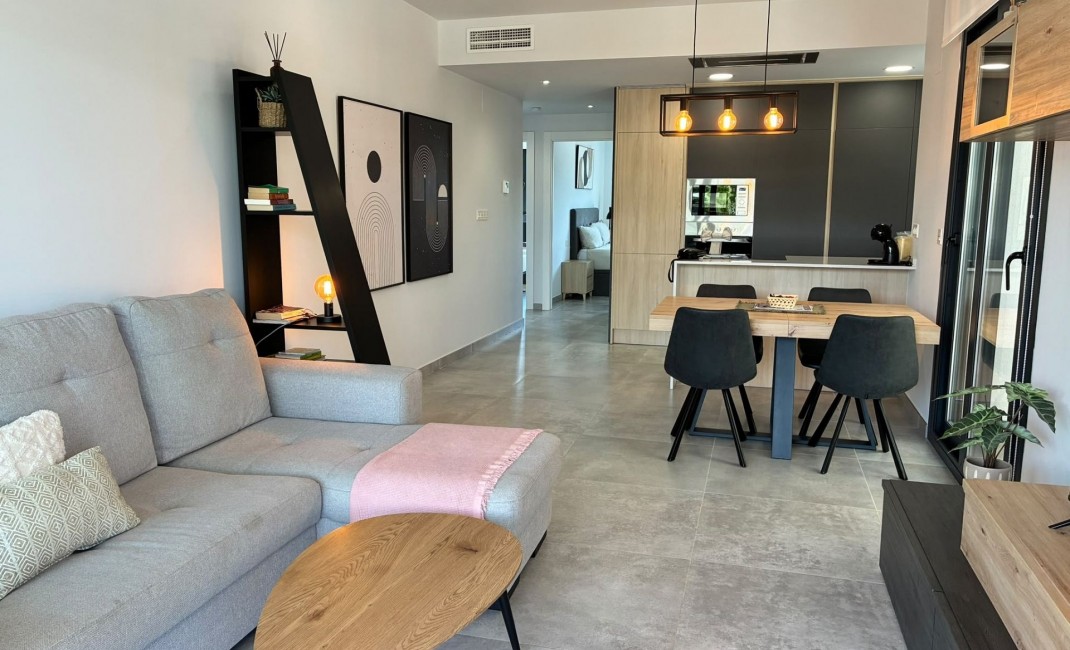 Sale - Apartment - Los Altos