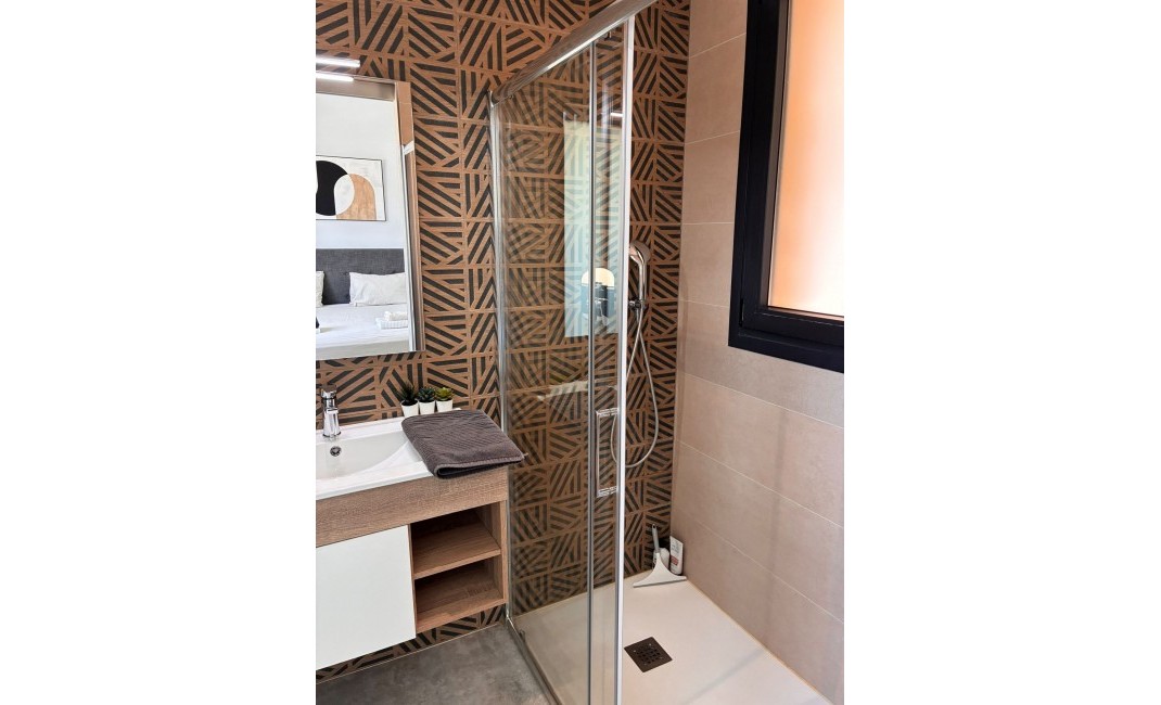 Sale - Apartment - Los Altos