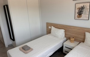 Sale - Apartment - Los Altos