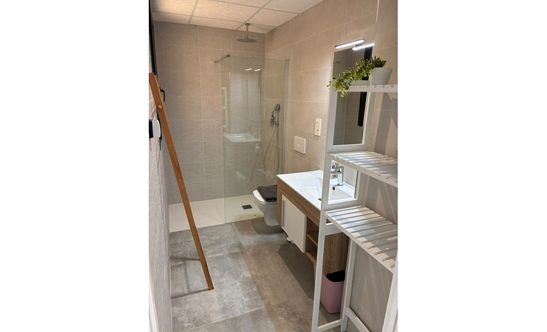 Sale - Apartment - Los Altos