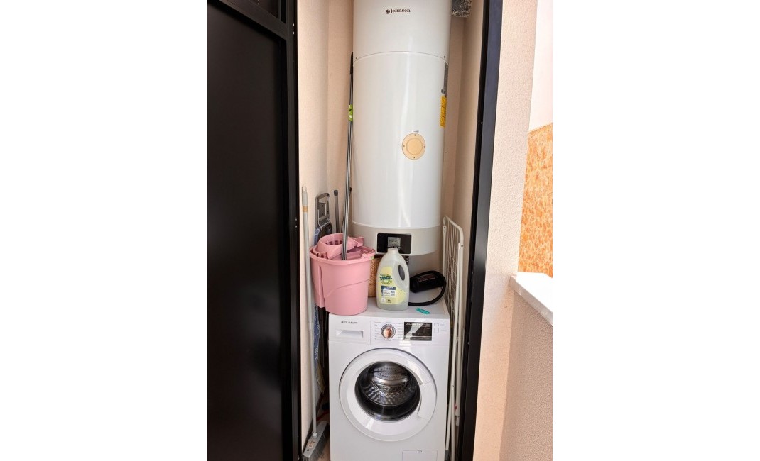 Sale - Apartment - Los Altos