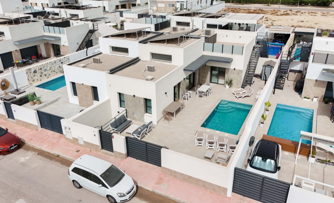 Revente - Villa - Daya Nueva - pueblo