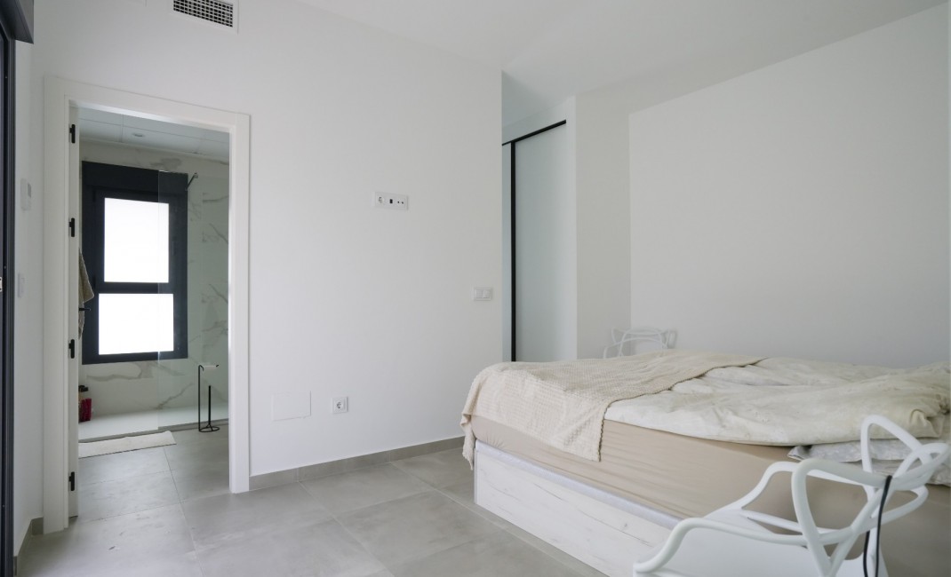 Revente - Villa - Daya Nueva - pueblo