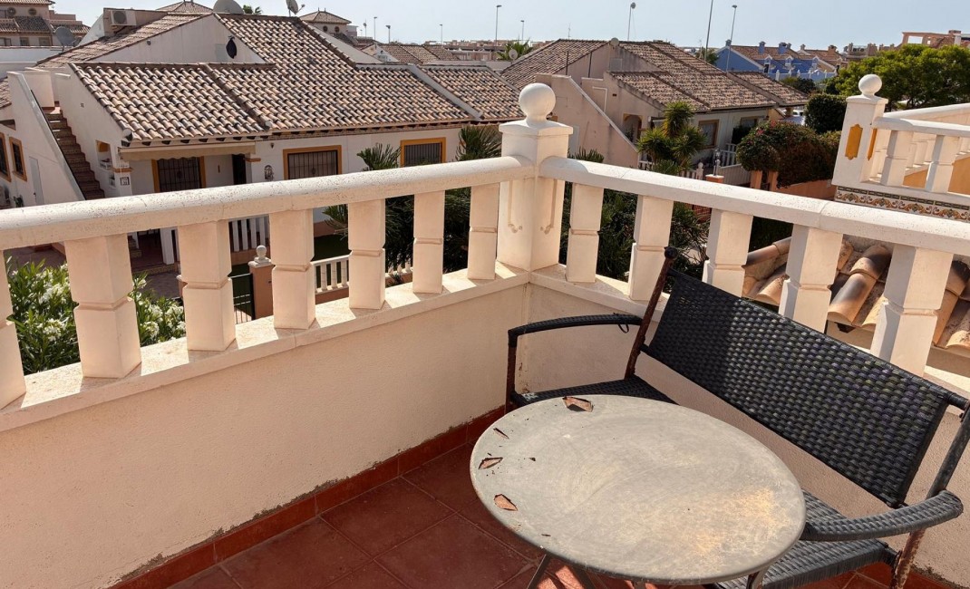 Sale - Semi-detached house - Lomas de Cabo Roig