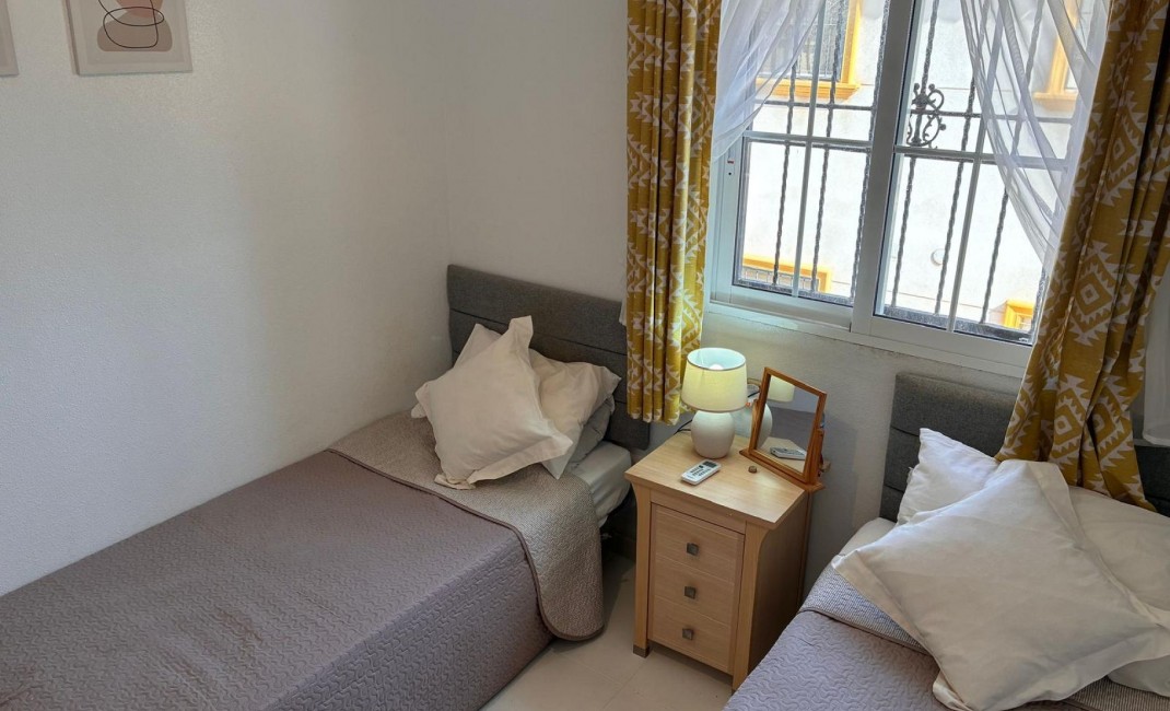 Sale - Semi-detached house - Lomas de Cabo Roig