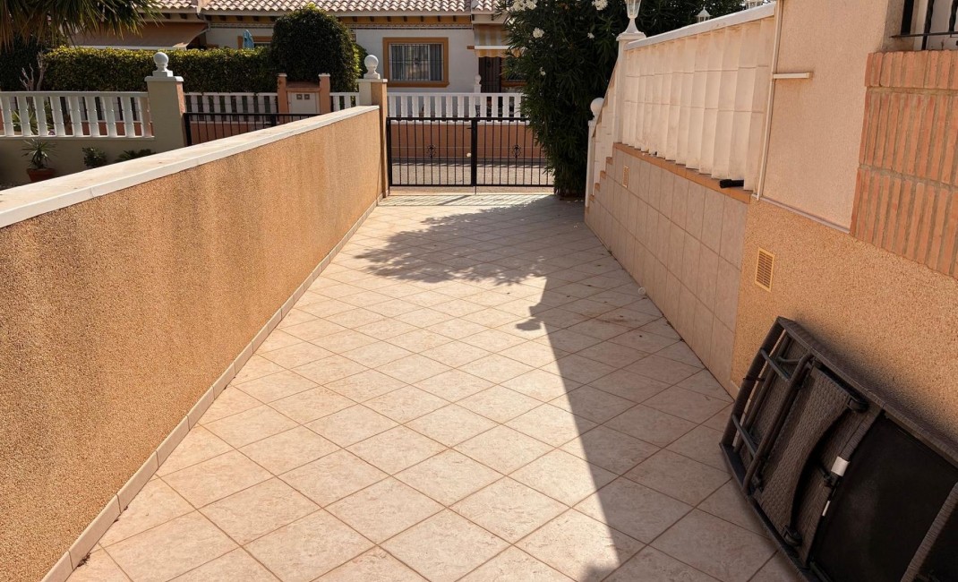 Sale - Semi-detached house - Lomas de Cabo Roig