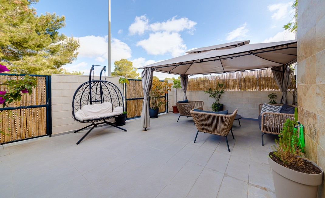 Sale - Townhouse / Terraced House - Orihuela Costa - Las Filipinas