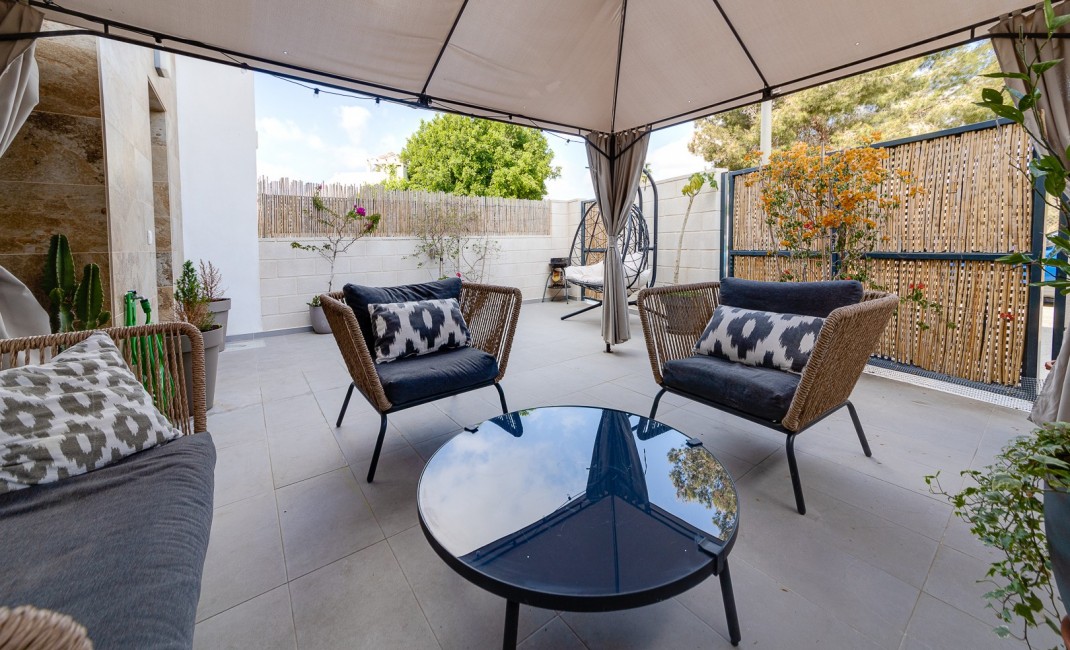 Sale - Townhouse / Terraced House - Orihuela Costa - Las Filipinas