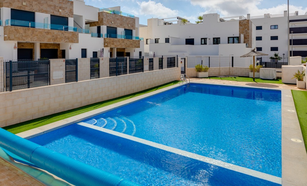 Sale - Townhouse / Terraced House - Orihuela Costa - Las Filipinas
