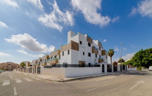 Sale - Townhouse / Terraced House - Orihuela Costa - Las Filipinas