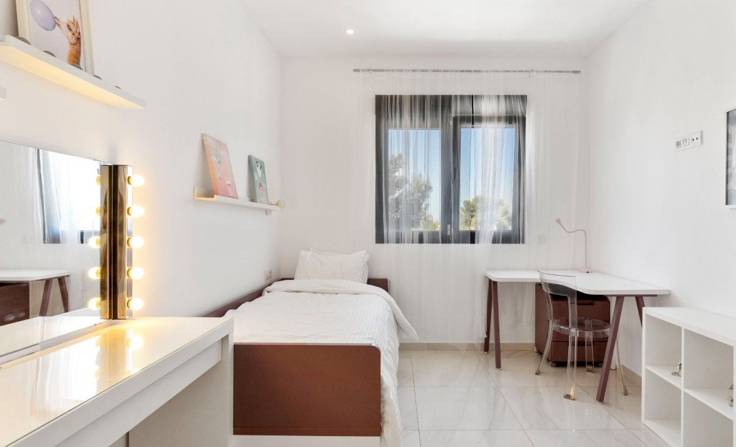 Sale - Townhouse / Terraced House - Orihuela Costa - Las Filipinas