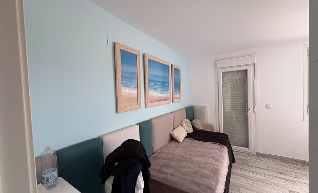 Revente - Villa / House - Torrevieja - La Siesta - El Salado -  Torreta
