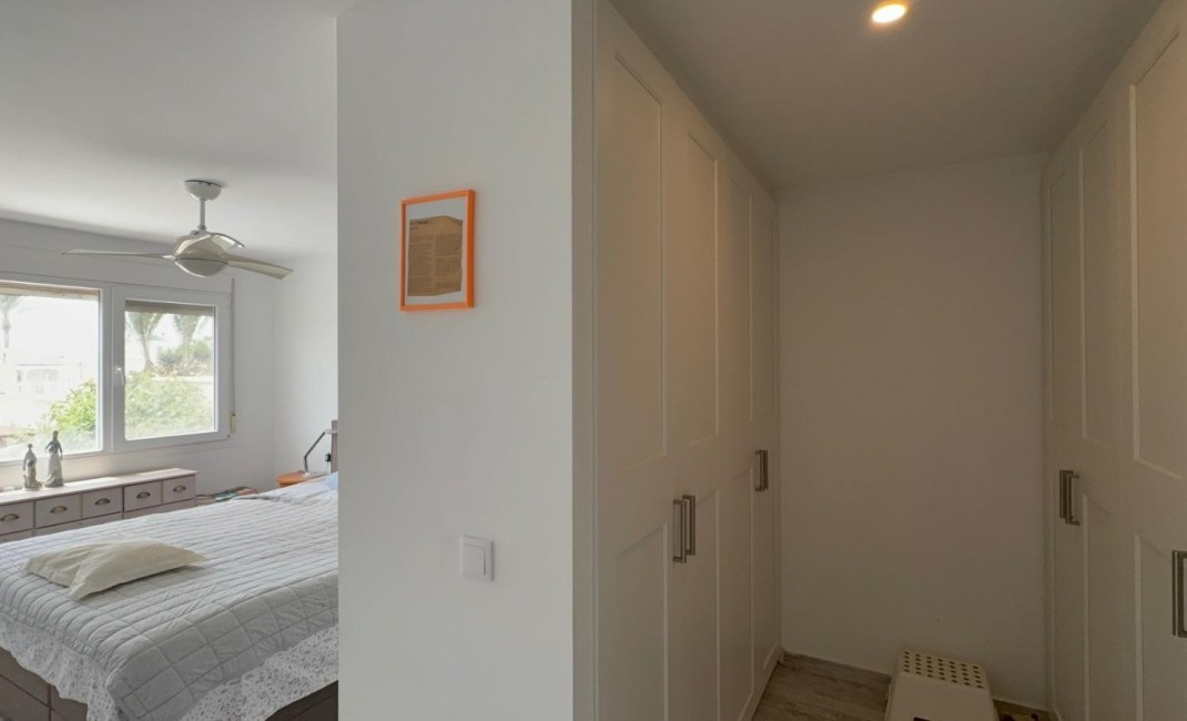 Revente - Villa / House - Torrevieja - La Siesta - El Salado -  Torreta